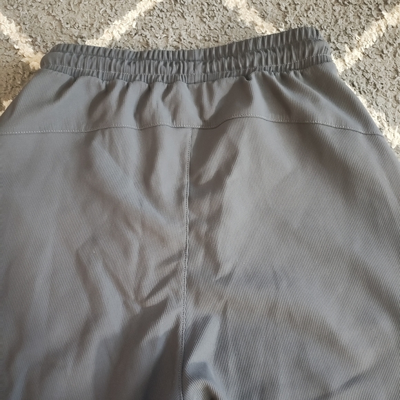 ZYIA Slate Edge Joggers Size Small - Picture 11 of 13